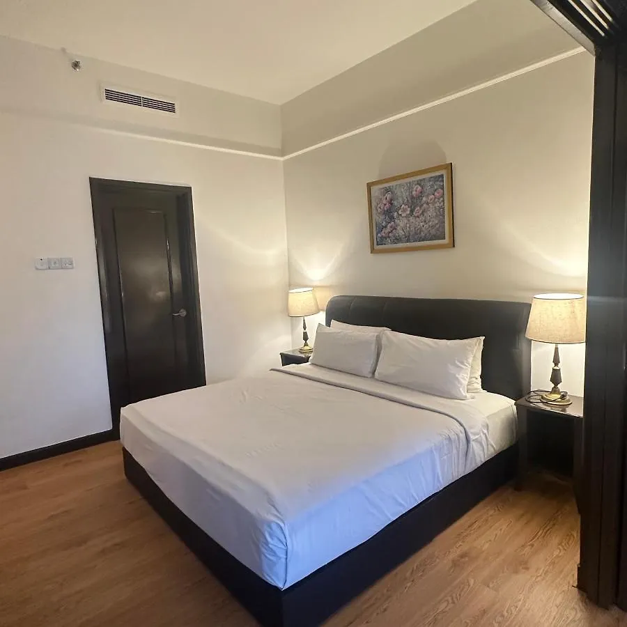 Peak Suites At Times Square Kuala Lumpur Apartment